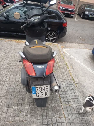 Despiece Yamaha Maxi Scooter Negro/Gris