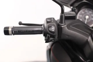 YAMAHA X- MAX 125 TECH MAX 2023