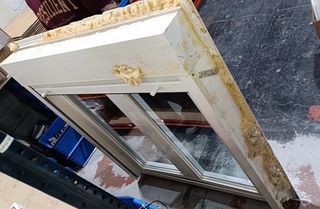 2 Ventanas Monoblock con Persianas 120x120