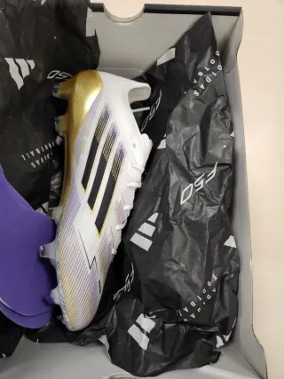 Botas Fútbol Adidas F50 Elite FG. Nuevas. Talla 40