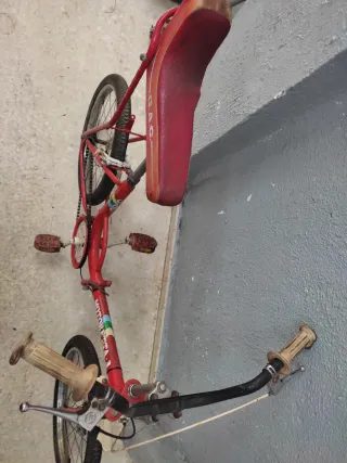 Bicicleta GAC Motoretta 3 Roja plegable