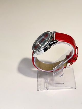 Reloj Guess Mujer Rojo y Plateado
