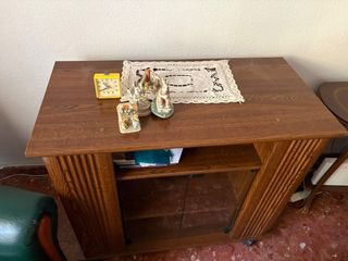 Mesa de TV de madera