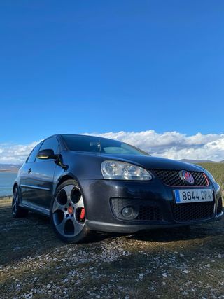 Volkswagen Golf 2005