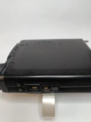 Yaesu FT-817ND Radio Portátil HF/VHF/UHF