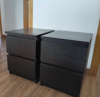 Mesitas de noche Ikea negras