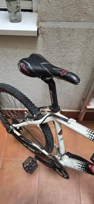 Bicicleta de montaña 26 CUBE