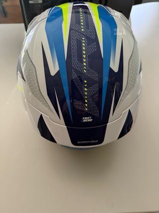 Casco MT Helmets con lente antivaho