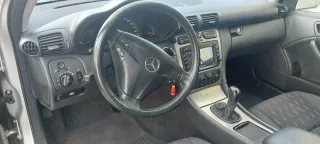 Mercedes-Benz Clase C 2003
