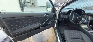 Mercedes-Benz Clase C 2003