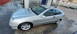 Mercedes-Benz Clase C 2003