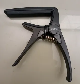 Cejilla Guitarra Negra