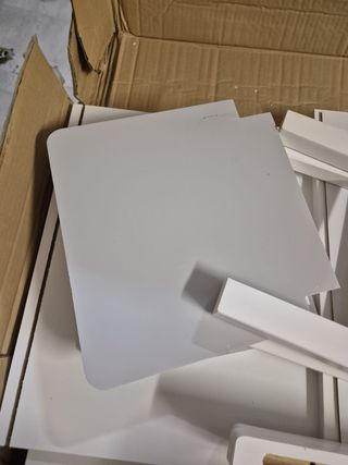 Juego de Mesa Infantil y 2 Sillas de Madera Tara