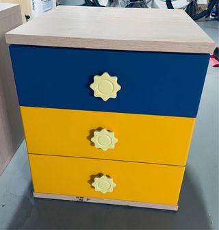 Mueble infantil 3 cajones azul y amarillo
