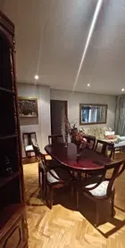 Salón completo de madera