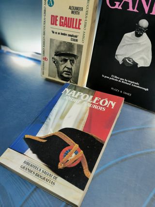 7 libros, biografías, Mozart, Napoleón, Gandhi, María estuardo y mas
