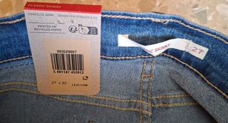 Pantalón Levi's Skinny Talla 27x32 con etiqueta