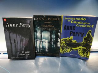 3 libros de la autora ANNE PERRY