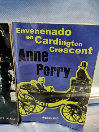 3 libros de la autora ANNE PERRY