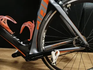 Bicicleta de carretera Giant Negra/Naranja