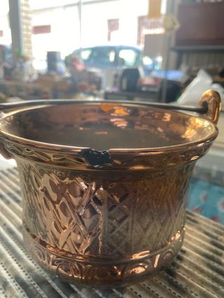 Cubo de cerámica decorado