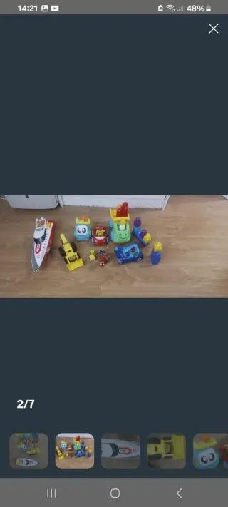 Lote de coches y bloques de construcción