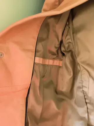 Americana de piel color camel