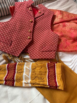 2 trajes de Fallero Saragüell