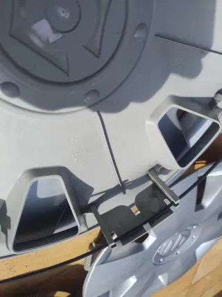 Tapacubos Suzuki Swift 15 Nuevo