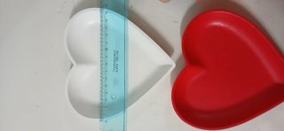Set 2 Piatti di legno Cuore Rossi e Bianchi
