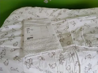 Edredón cuna Ikea con funda y bajera