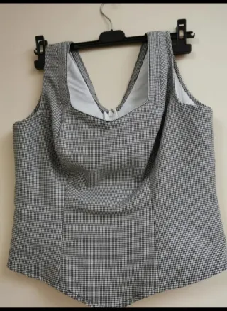 Falda flamenca volantes gris,  rojo