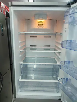 Nevera marca Beko 185/60cm clase A+ con garantía