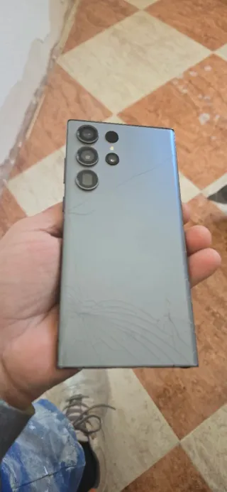 Samsung Galaxy S23 Ultra SM-S918B