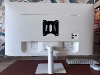 Monitor Samsung M7 32” UHD 4K