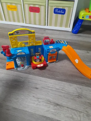 Taller de reparaciones de tuc tuc