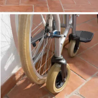 Silla de ruedas plegable Ayudas Dinámicas