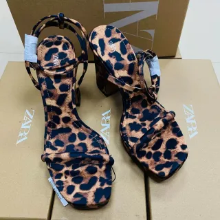 Sandali Zara leopardati