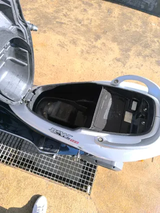 Kymco Bet & Win 125 2009 con cajón