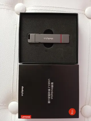 Pendrive Lenovo thinkplus 1TB Alta Velocidad