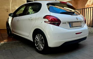 Peugeot 208 2019