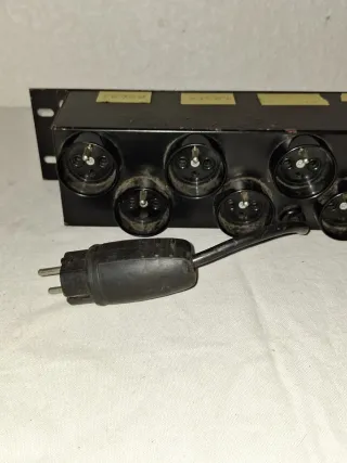 Conector 10 enchufes para efectos