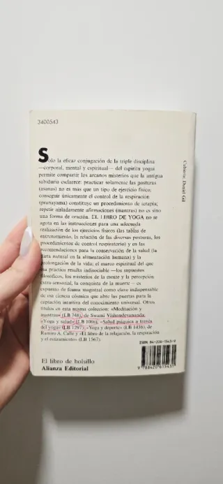 LIBRO DEL YOGA, EL (LIBBOL0543)