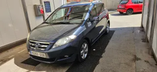 Honda FR-V 2010