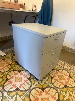 Cajonera de oficina gris