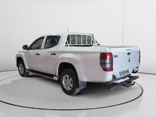 Mitsubishi L200 220 DI-D Doble Cabina M-Pro 110 kW (150 CV)
