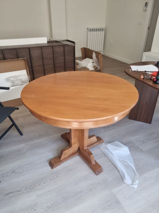 Mesa de comedor extensible de madera