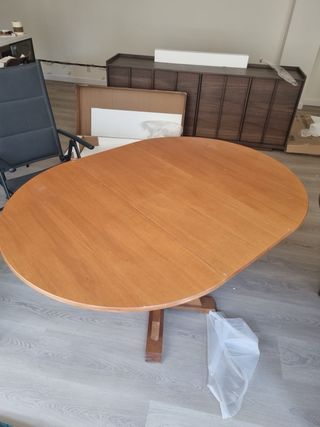 Mesa de comedor extensible de madera