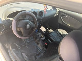 SEAT Ibiza 2004