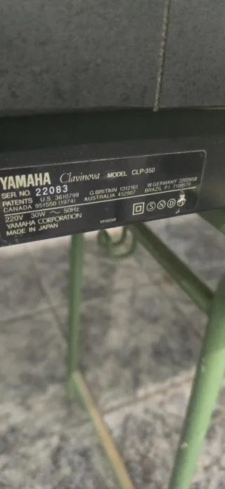 Piano Yamaha Clavinova